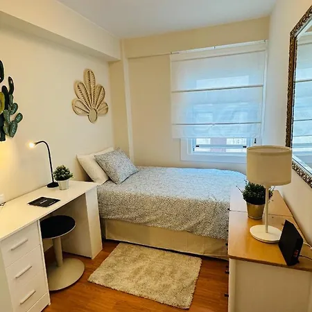 Nebrija Derecha Apartment