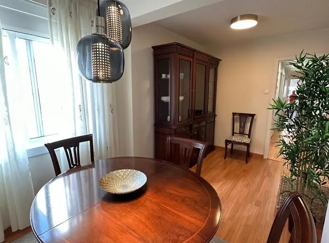 Daire Nebrija Derecha